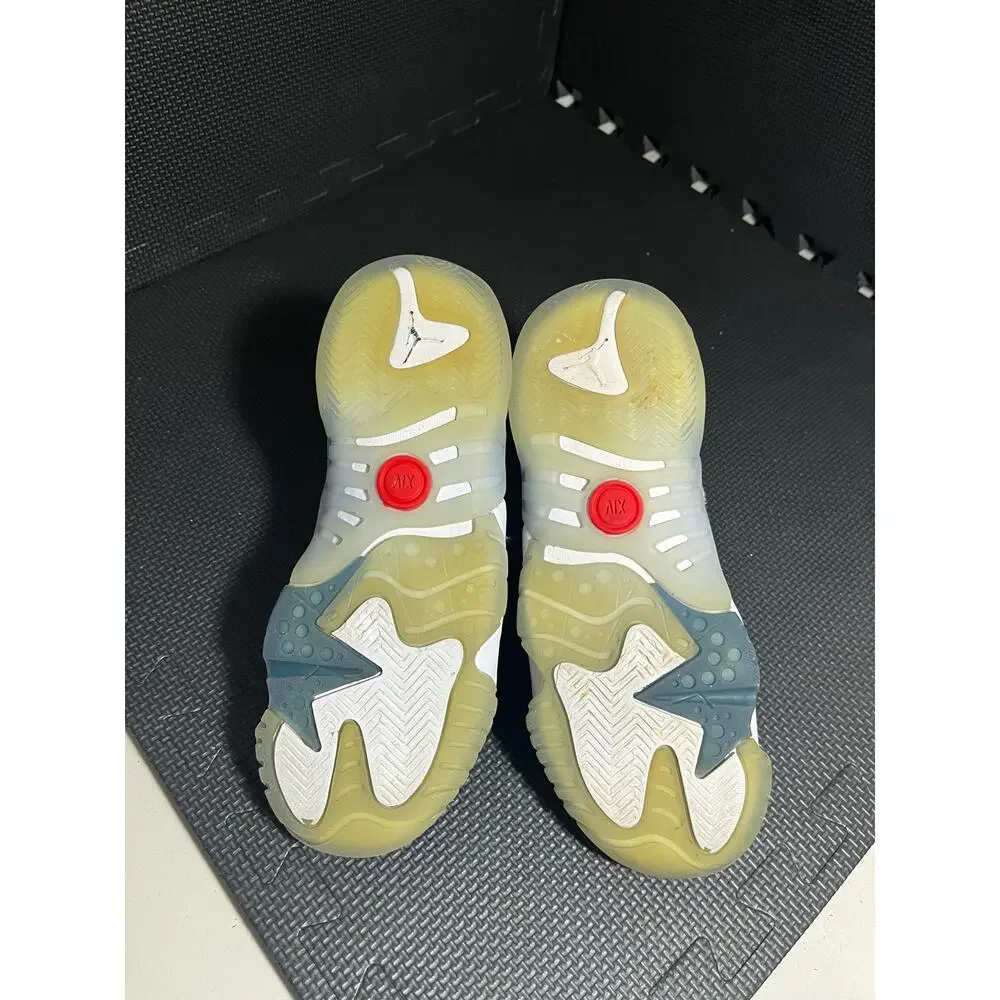 Nike good preowned
